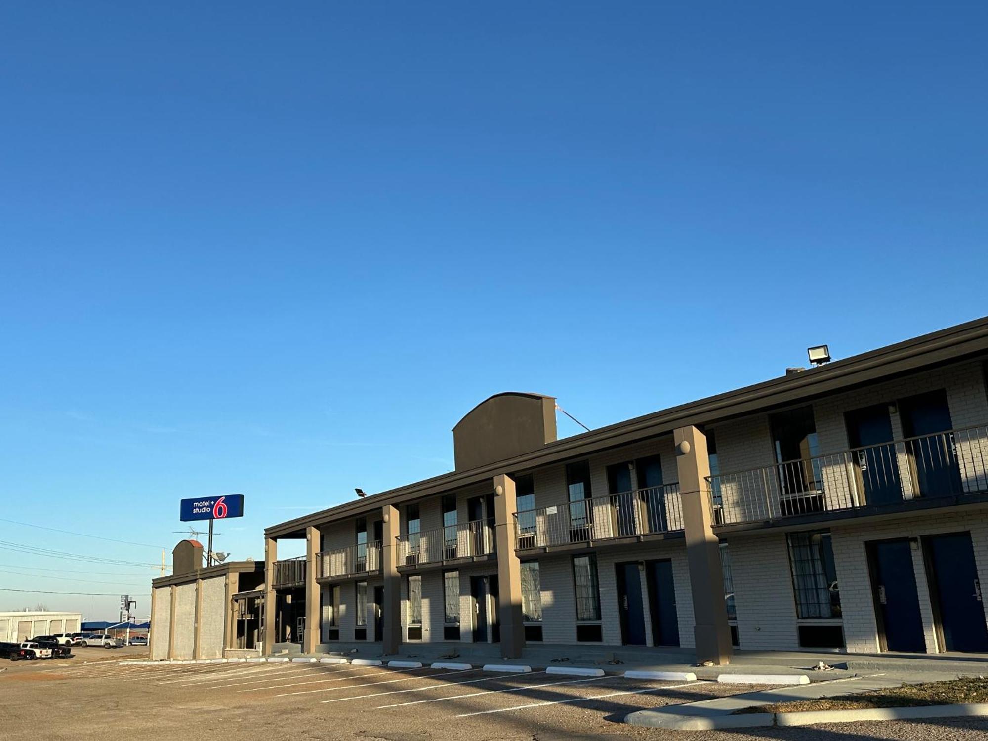 Motel 6 Chickasha, Ok المظهر الخارجي الصورة